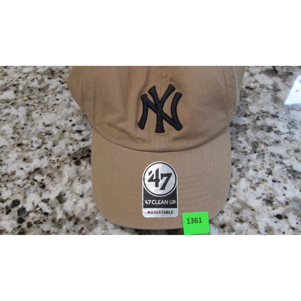 47 Brand - MLB New York Yankees '47 Adjustable Clean Up Cap Kahki/Dark Blue
